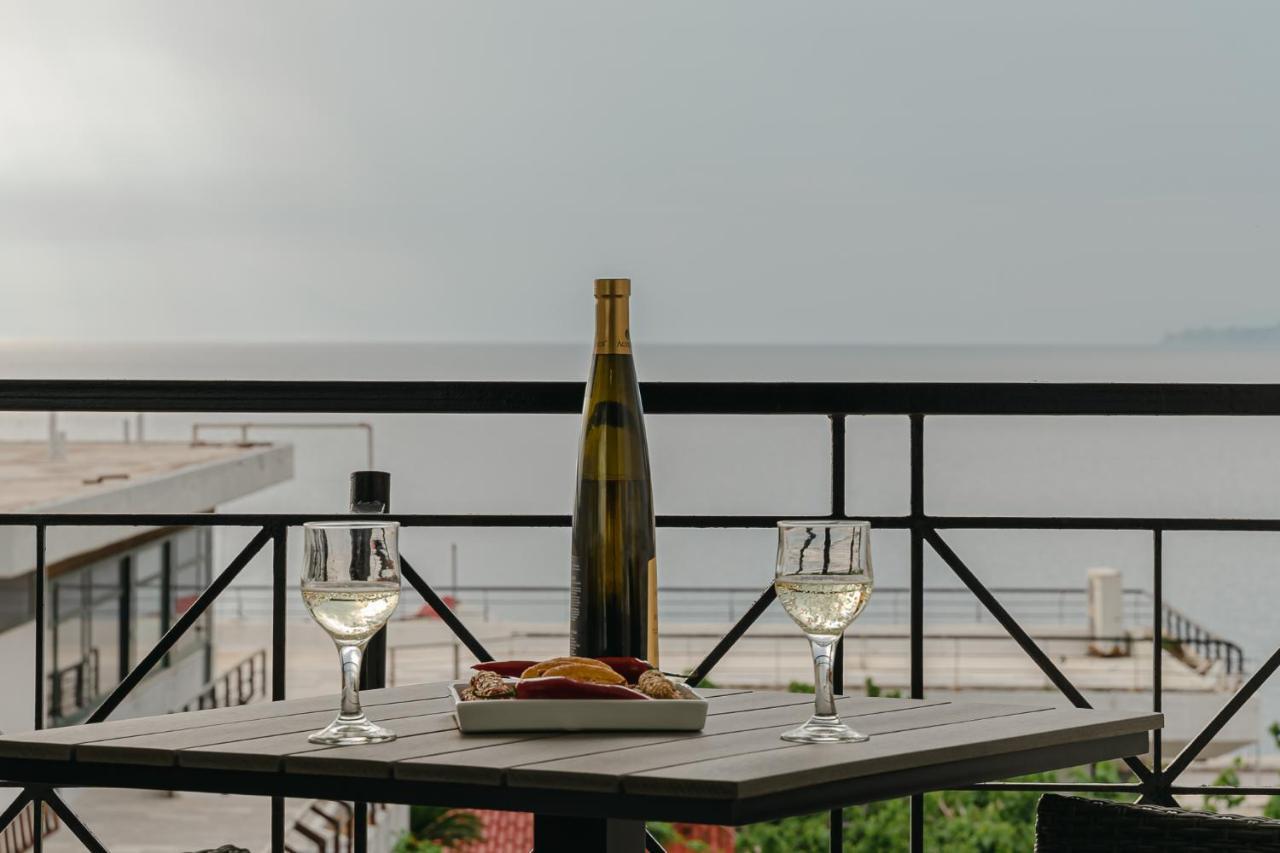 Sea View Apartment "Elise" Loutráki Zewnętrze zdjęcie